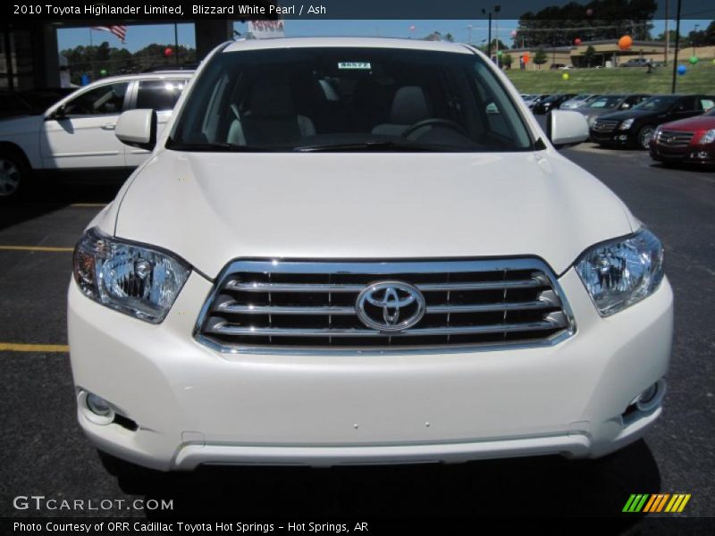 Blizzard White Pearl / Ash 2010 Toyota Highlander Limited