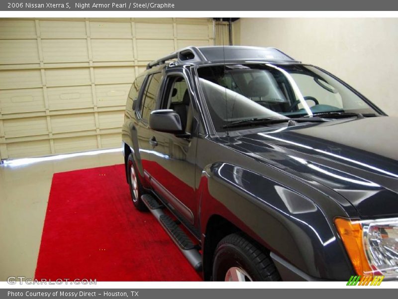 Night Armor Pearl / Steel/Graphite 2006 Nissan Xterra S