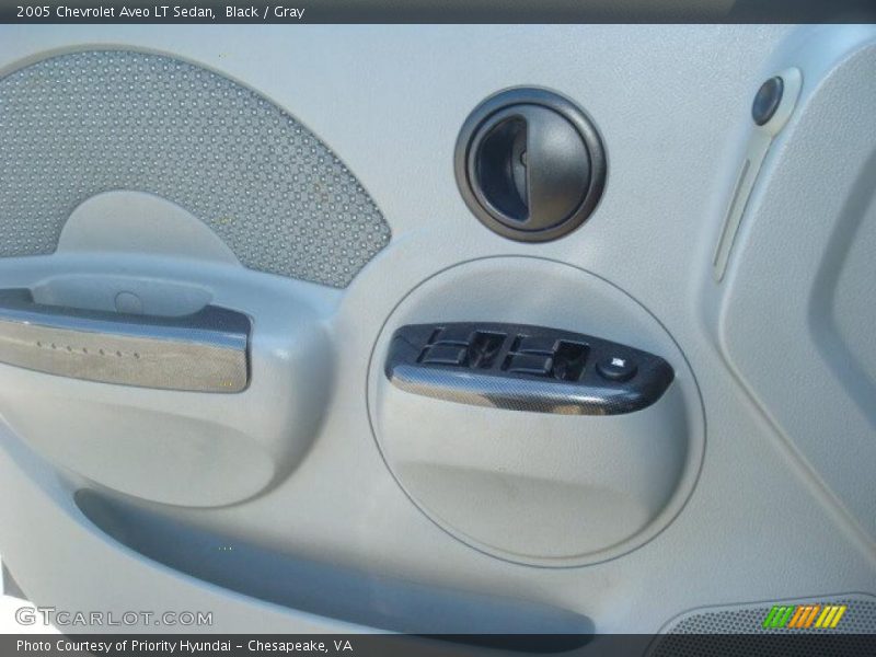 Black / Gray 2005 Chevrolet Aveo LT Sedan