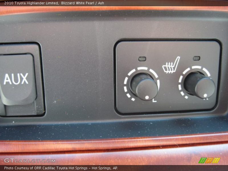 Blizzard White Pearl / Ash 2010 Toyota Highlander Limited