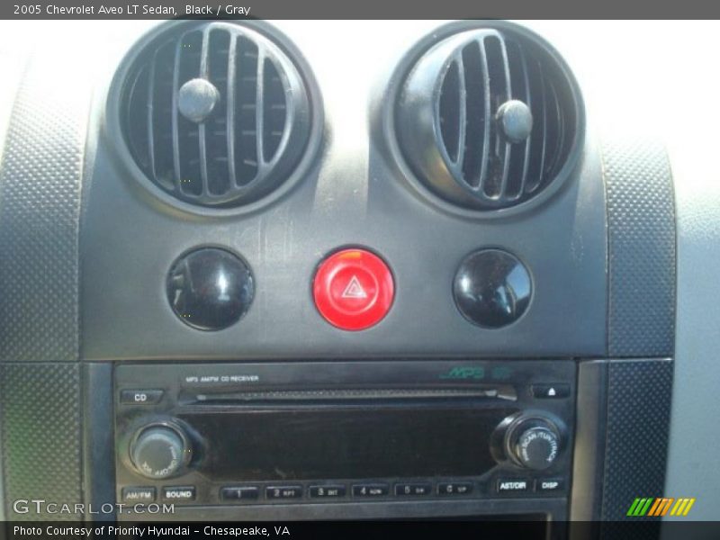 Black / Gray 2005 Chevrolet Aveo LT Sedan