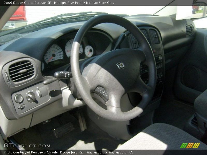 Midnight Blue Pearl / Medium Slate Gray 2006 Dodge Grand Caravan SE