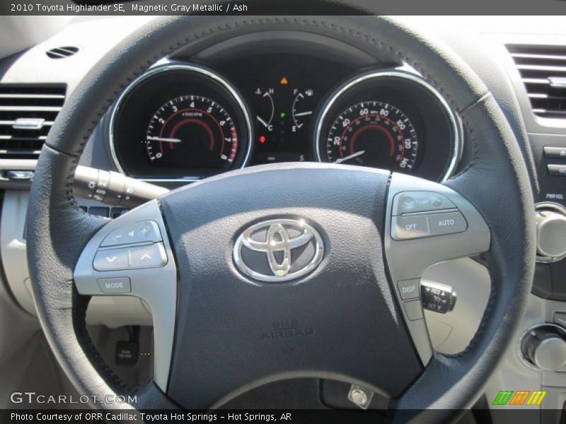 Magnetic Gray Metallic / Ash 2010 Toyota Highlander SE
