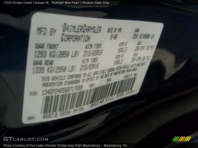 Midnight Blue Pearl / Medium Slate Gray 2006 Dodge Grand Caravan SE