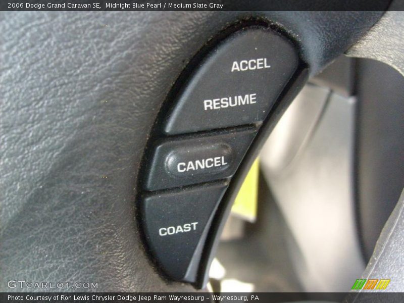 Midnight Blue Pearl / Medium Slate Gray 2006 Dodge Grand Caravan SE