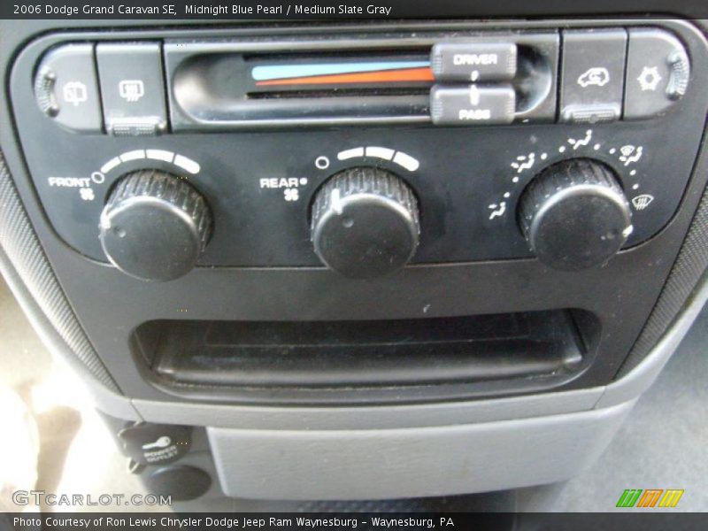 Midnight Blue Pearl / Medium Slate Gray 2006 Dodge Grand Caravan SE