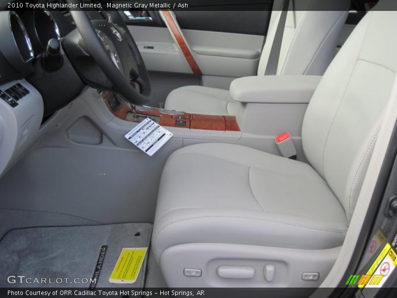 Magnetic Gray Metallic / Ash 2010 Toyota Highlander Limited