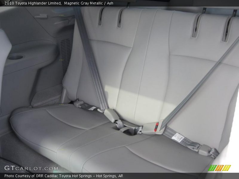 Magnetic Gray Metallic / Ash 2010 Toyota Highlander Limited