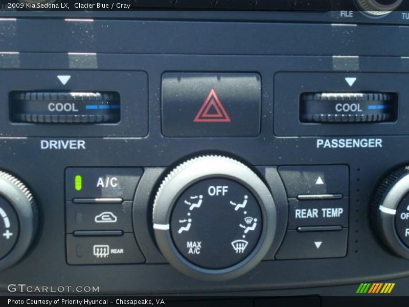 Glacier Blue / Gray 2009 Kia Sedona LX