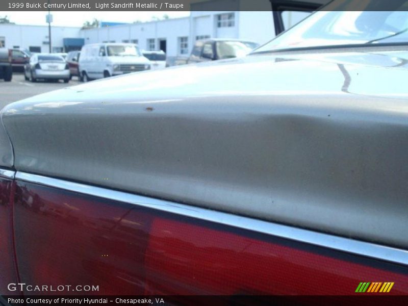 Light Sandrift Metallic / Taupe 1999 Buick Century Limited