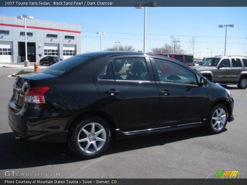 Black Sand Pearl / Dark Charcoal 2007 Toyota Yaris Sedan