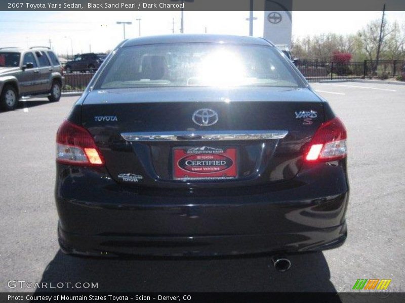Black Sand Pearl / Dark Charcoal 2007 Toyota Yaris Sedan
