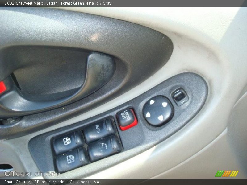 Forest Green Metallic / Gray 2002 Chevrolet Malibu Sedan