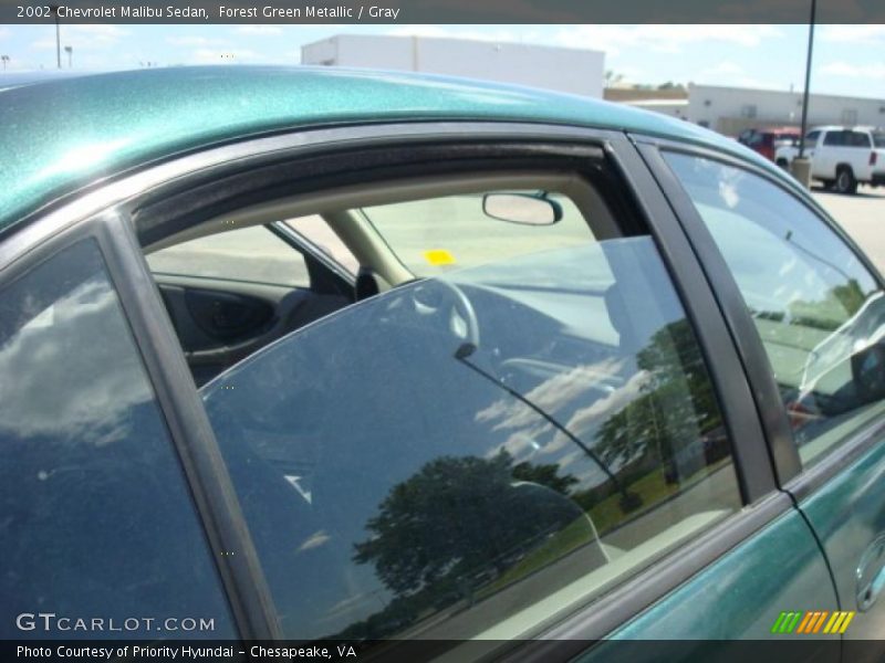 Forest Green Metallic / Gray 2002 Chevrolet Malibu Sedan