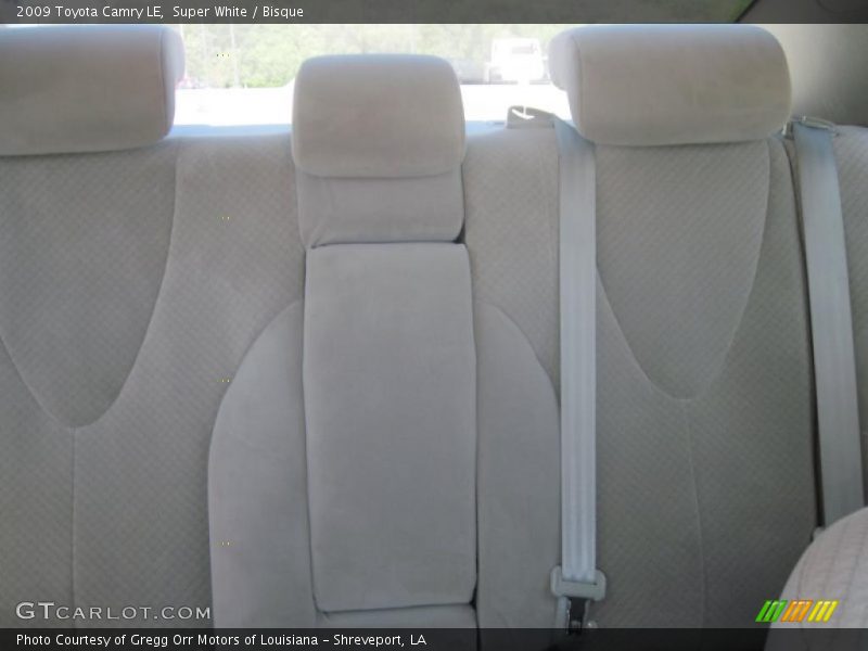 Super White / Bisque 2009 Toyota Camry LE