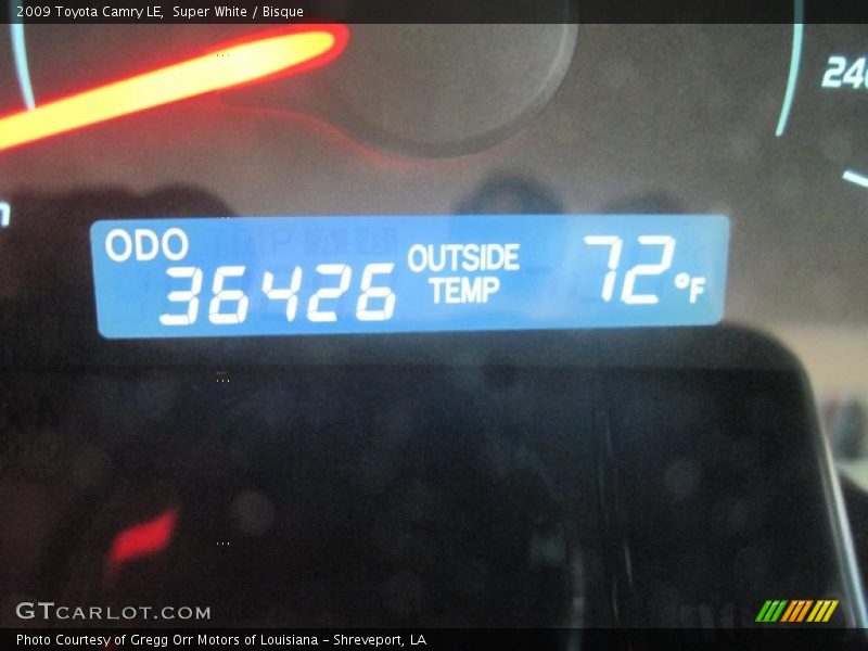 Super White / Bisque 2009 Toyota Camry LE