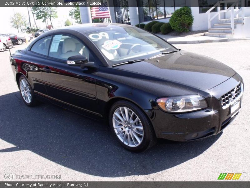 Solid Black / Calcite 2009 Volvo C70 T5 Convertible