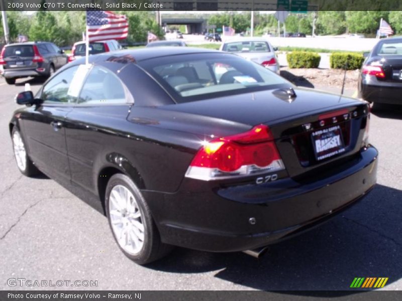 Solid Black / Calcite 2009 Volvo C70 T5 Convertible