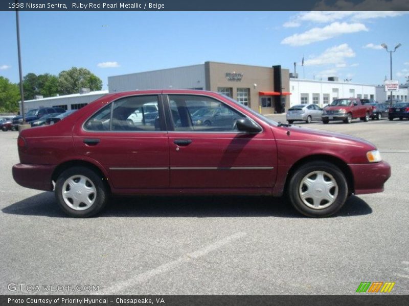 Ruby Red Pearl Metallic / Beige 1998 Nissan Sentra