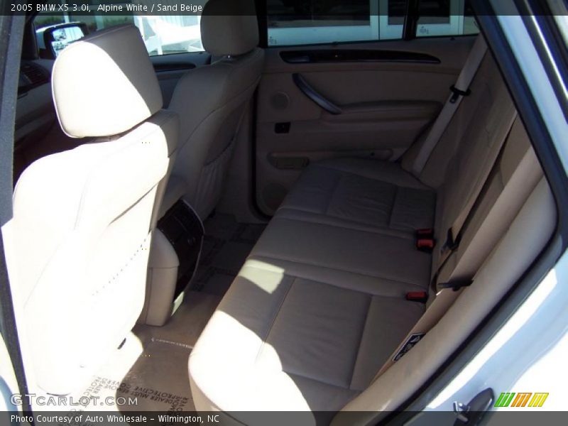 Alpine White / Sand Beige 2005 BMW X5 3.0i