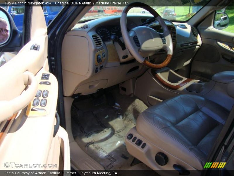 Charcoal Blue Metallic / Medium Prairie Tan 1999 Lincoln Navigator 4x4