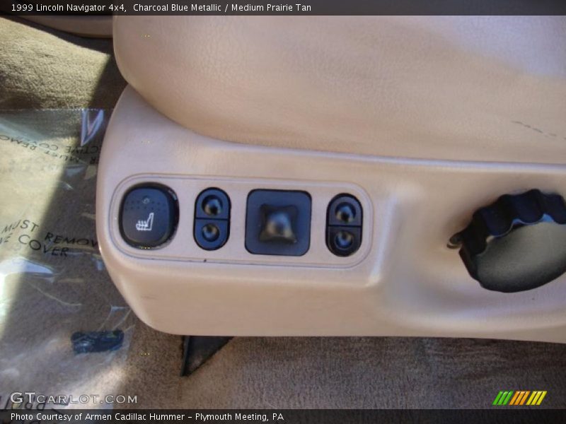 Charcoal Blue Metallic / Medium Prairie Tan 1999 Lincoln Navigator 4x4