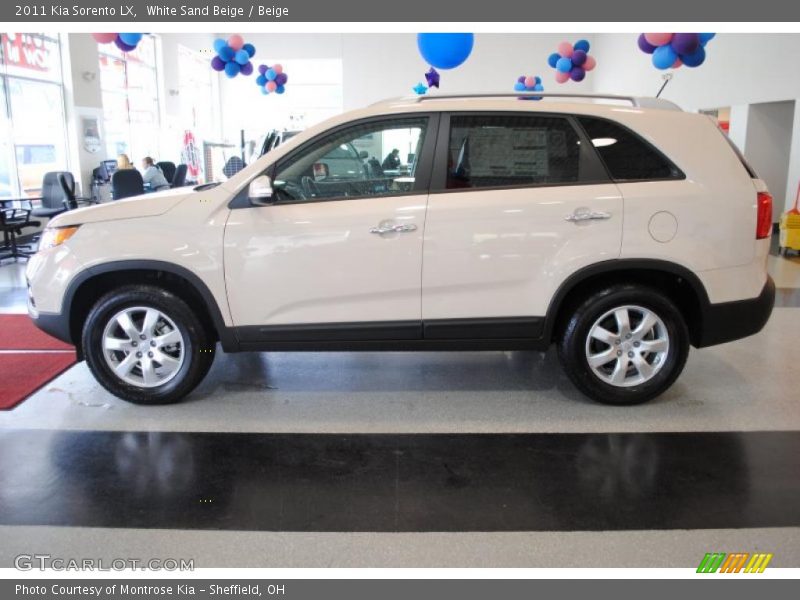 White Sand Beige / Beige 2011 Kia Sorento LX
