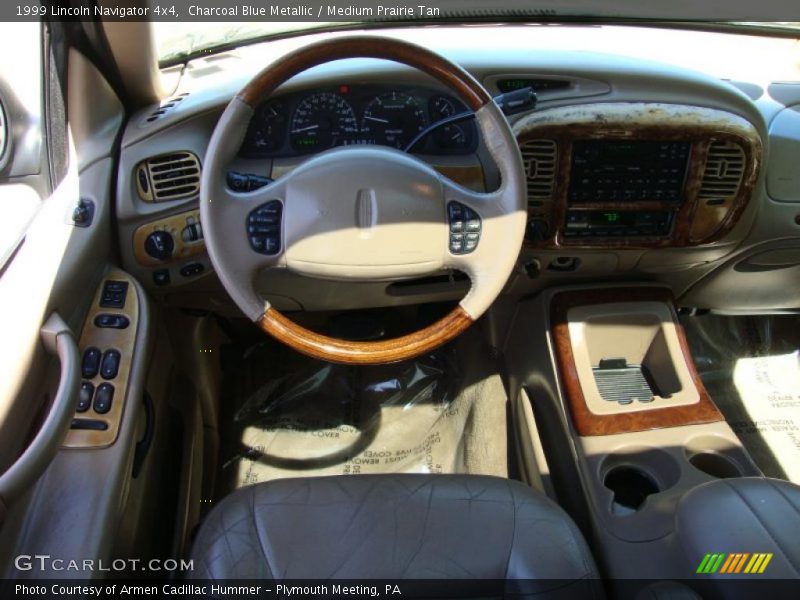 Charcoal Blue Metallic / Medium Prairie Tan 1999 Lincoln Navigator 4x4