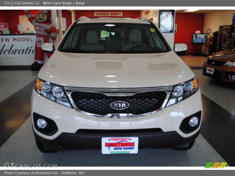 White Sand Beige / Beige 2011 Kia Sorento LX