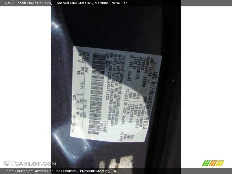 Charcoal Blue Metallic / Medium Prairie Tan 1999 Lincoln Navigator 4x4