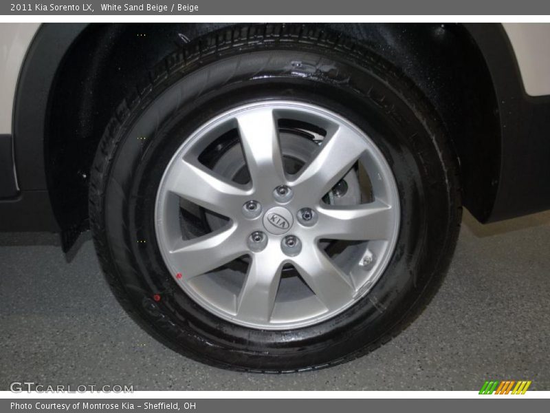 White Sand Beige / Beige 2011 Kia Sorento LX