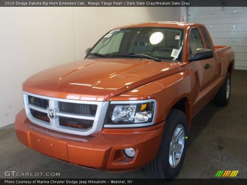 Mango Tango Pearl / Dark Slate Gray/Medium Slate Gray 2010 Dodge Dakota Big Horn Extended Cab