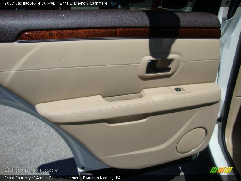 White Diamond / Cashmere 2007 Cadillac SRX 4 V6 AWD