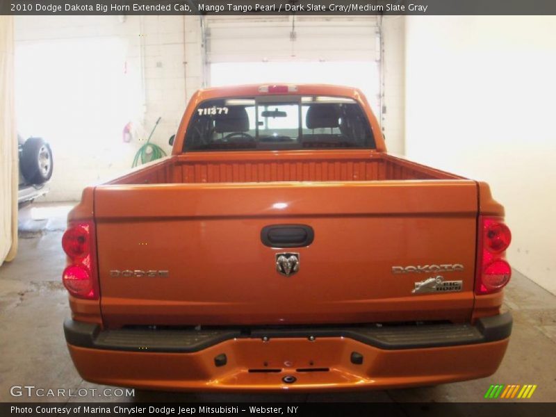 Mango Tango Pearl / Dark Slate Gray/Medium Slate Gray 2010 Dodge Dakota Big Horn Extended Cab