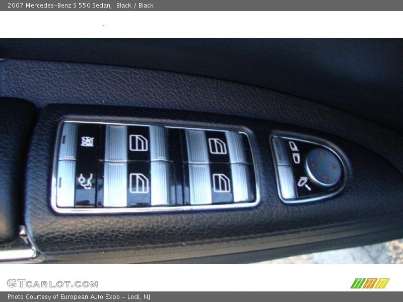 Black / Black 2007 Mercedes-Benz S 550 Sedan