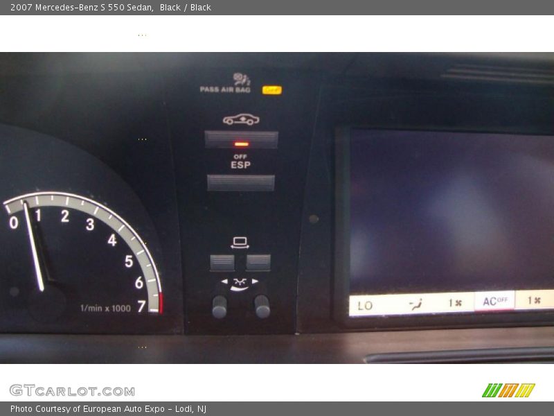 Black / Black 2007 Mercedes-Benz S 550 Sedan