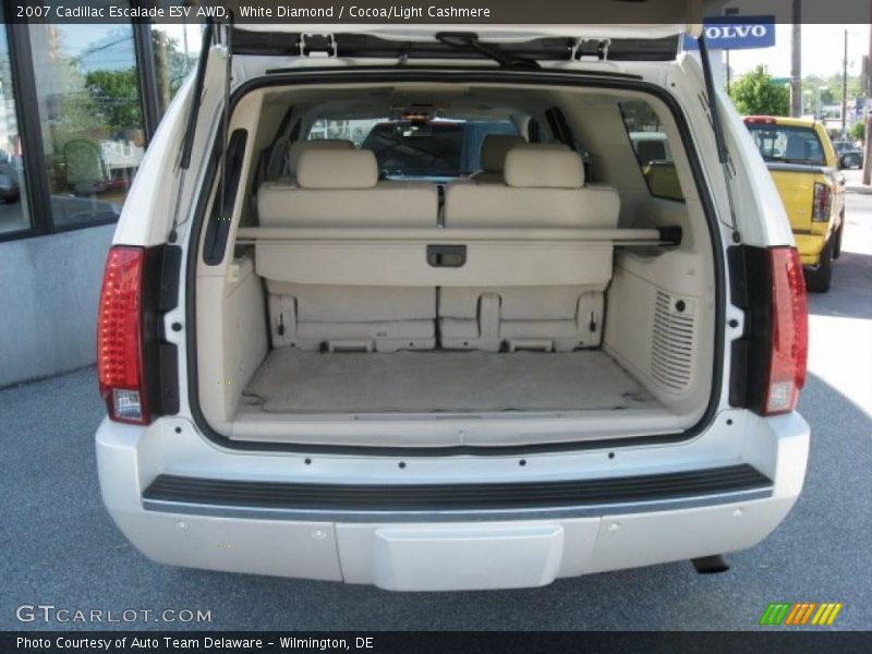 White Diamond / Cocoa/Light Cashmere 2007 Cadillac Escalade ESV AWD