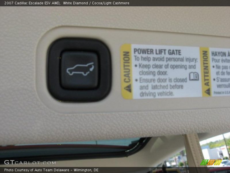 White Diamond / Cocoa/Light Cashmere 2007 Cadillac Escalade ESV AWD