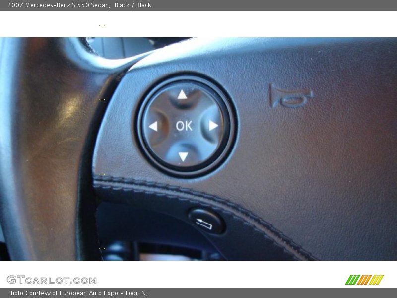 Black / Black 2007 Mercedes-Benz S 550 Sedan