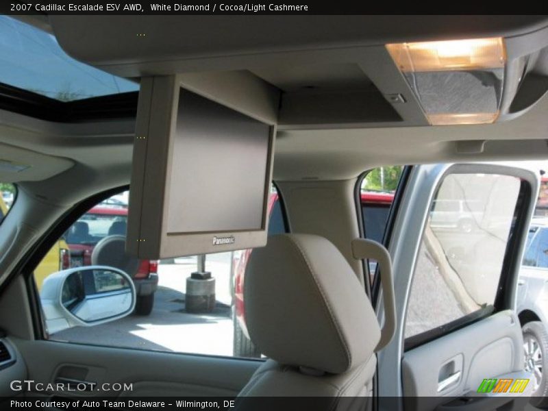 White Diamond / Cocoa/Light Cashmere 2007 Cadillac Escalade ESV AWD