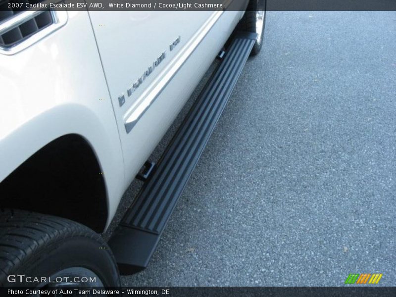 White Diamond / Cocoa/Light Cashmere 2007 Cadillac Escalade ESV AWD