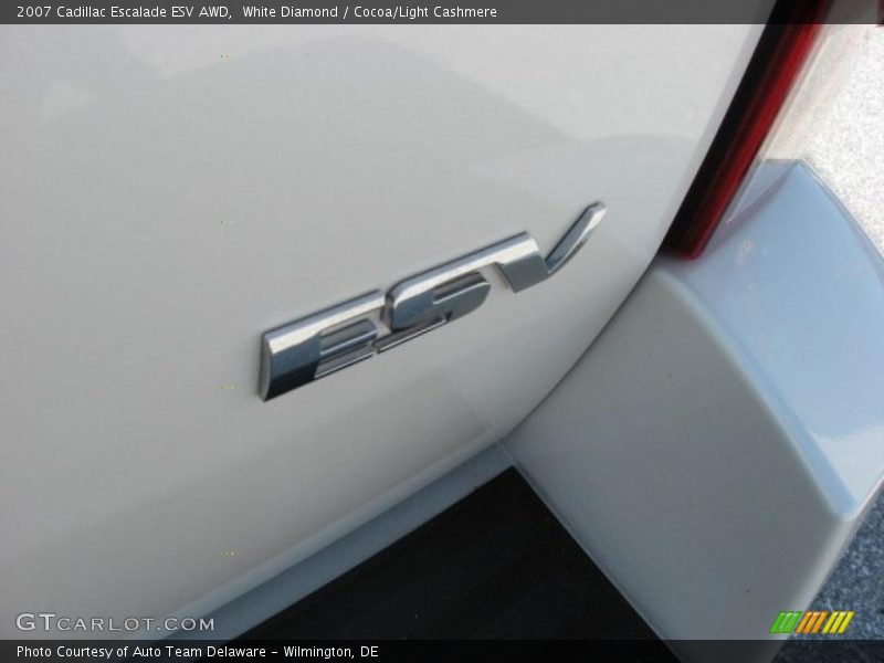 White Diamond / Cocoa/Light Cashmere 2007 Cadillac Escalade ESV AWD