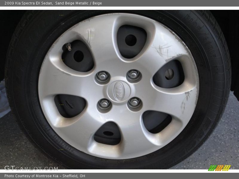 Sand Beige Metallic / Beige 2009 Kia Spectra EX Sedan