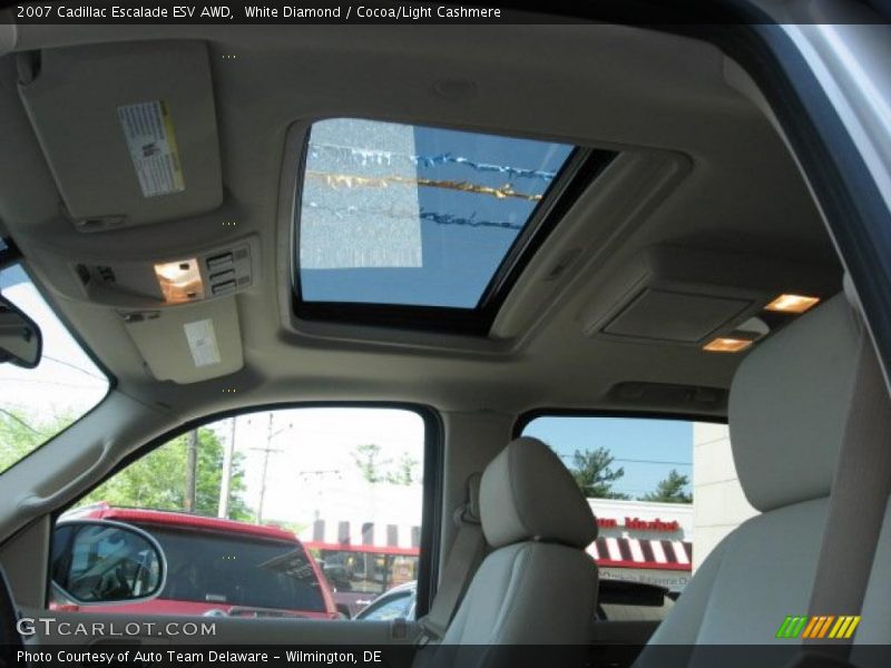 White Diamond / Cocoa/Light Cashmere 2007 Cadillac Escalade ESV AWD