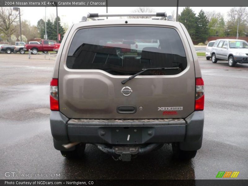 Granite Metallic / Charcoal 2004 Nissan Xterra XE 4x4