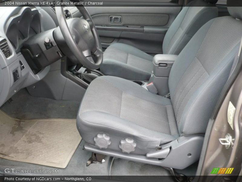 Granite Metallic / Charcoal 2004 Nissan Xterra XE 4x4