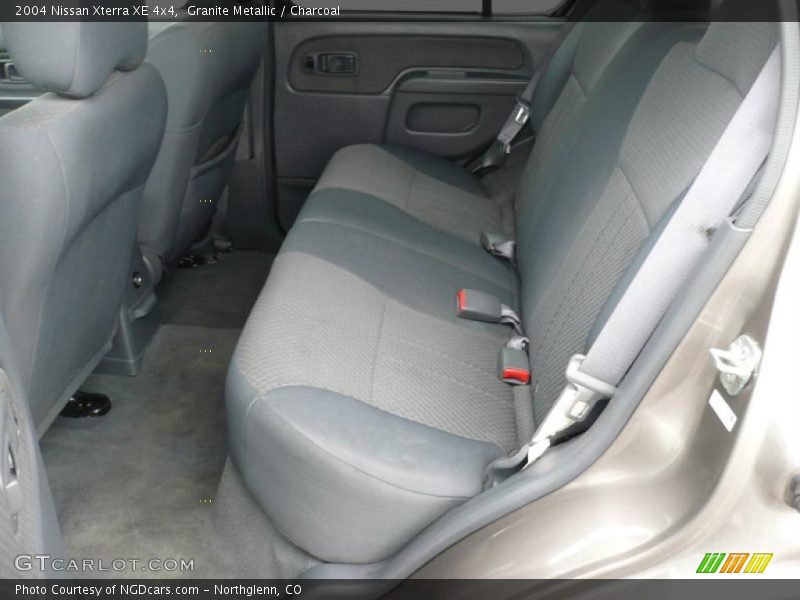 Granite Metallic / Charcoal 2004 Nissan Xterra XE 4x4