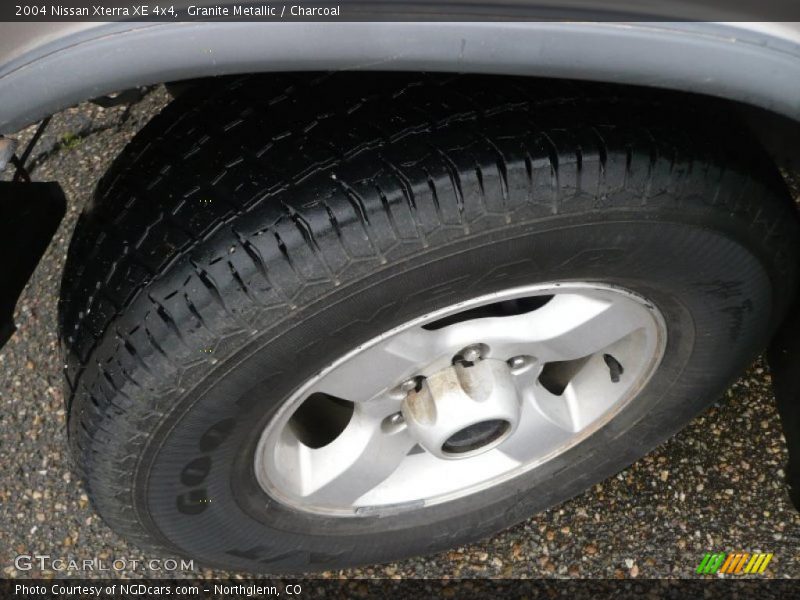 Granite Metallic / Charcoal 2004 Nissan Xterra XE 4x4