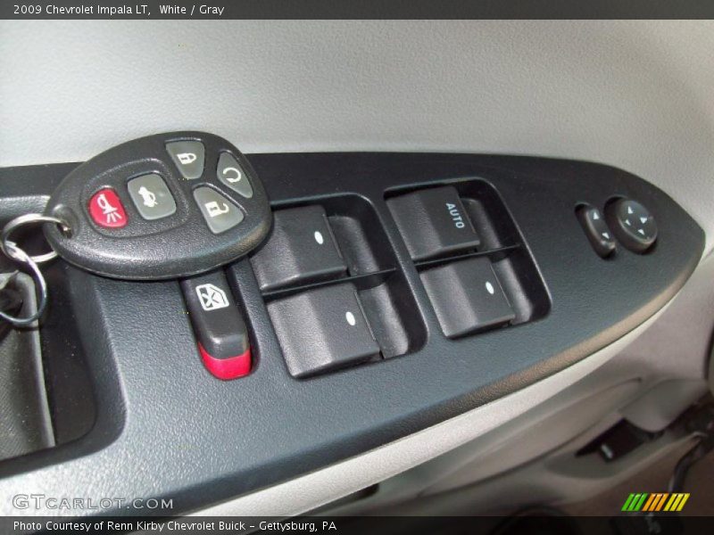 White / Gray 2009 Chevrolet Impala LT