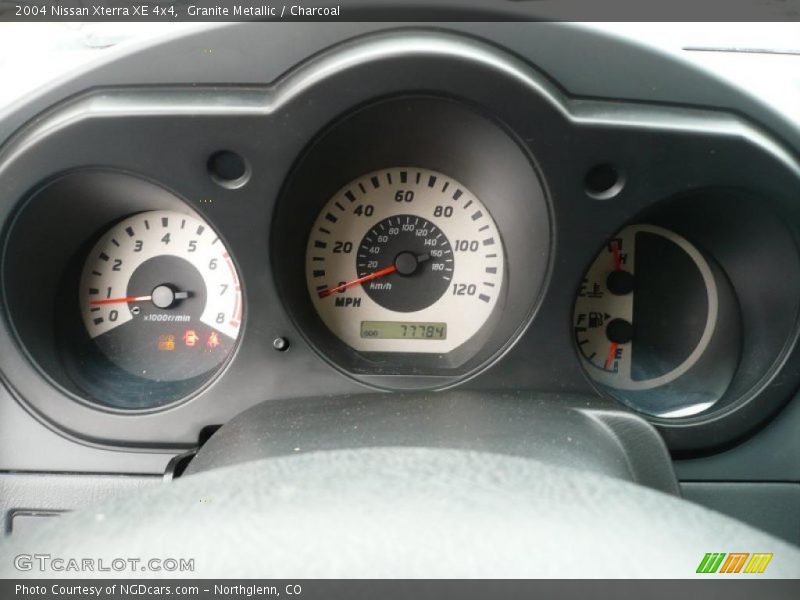 Granite Metallic / Charcoal 2004 Nissan Xterra XE 4x4